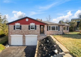 737 Courtview, Greensburgh, 15601, 3 Bedrooms Bedrooms, 9 Rooms Rooms,3 BathroomsBathrooms,Residential,For Sale,Courtview,1749729
