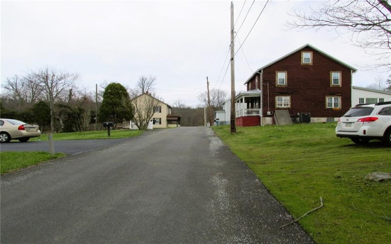 376 Penn Avenue, Everson, 15631, 4 Bedrooms Bedrooms, 9 Rooms Rooms,2 BathroomsBathrooms,Residential,For Sale,Penn Avenue,1748003