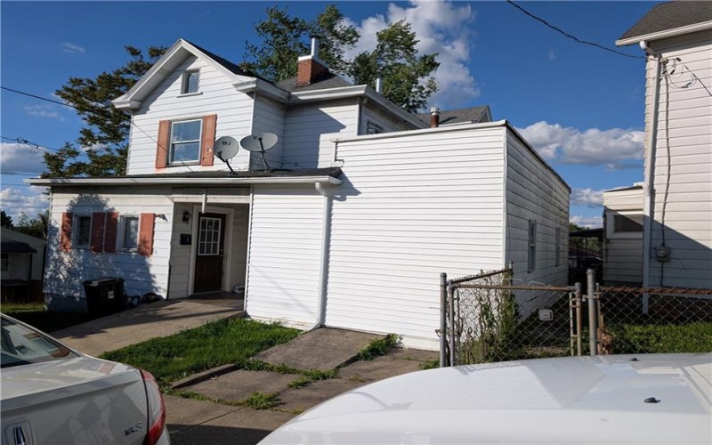 130 May, Washington, 15301, 3 Bedrooms Bedrooms, ,2 BathroomsBathrooms,Residential,For Sale,May,1749731