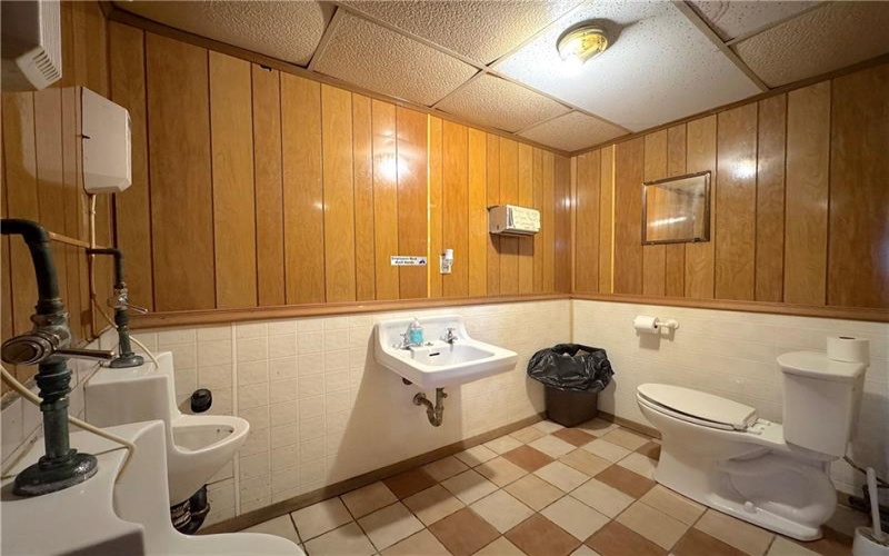 102 Sewickley Ave, Herminie, 15637, ,Commercial-industrial-business,For Sale,Sewickley Ave,1748053