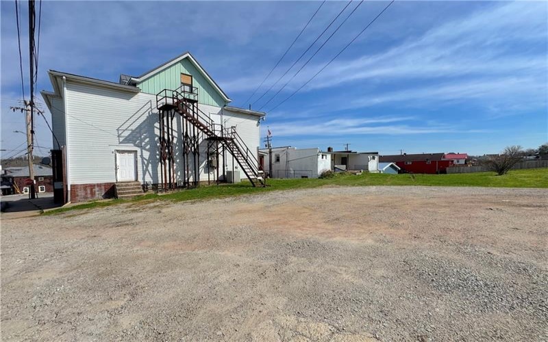 102 Sewickley Ave, Herminie, 15637, ,Commercial-industrial-business,For Sale,Sewickley Ave,1748053