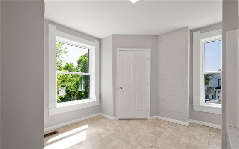 4575 Prosperity Pike, Prosperity, 15329, 4 Bedrooms Bedrooms, 9 Rooms Rooms,3.1 BathroomsBathrooms,Residential,For Sale,Prosperity Pike,1748081