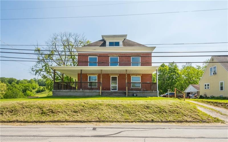 4575 Prosperity Pike, Prosperity, 15329, 4 Bedrooms Bedrooms, 9 Rooms Rooms,3.1 BathroomsBathrooms,Residential,For Sale,Prosperity Pike,1748081