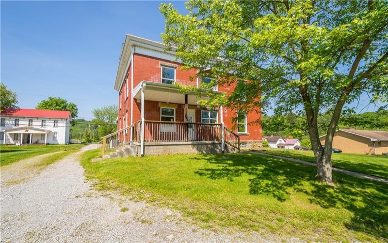 4575 Prosperity Pike, Prosperity, 15329, 4 Bedrooms Bedrooms, 9 Rooms Rooms,3.1 BathroomsBathrooms,Residential,For Sale,Prosperity Pike,1748081