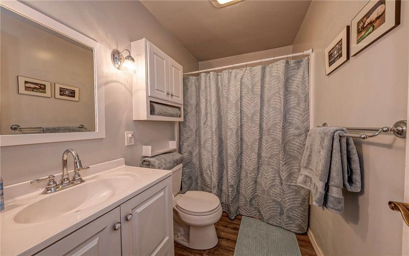 200 Stonebrook Dr, McMurray, 15317, 4 Bedrooms Bedrooms, 3 Rooms Rooms,2.1 BathroomsBathrooms,Residential,For Sale,Stonebrook Dr,1748096