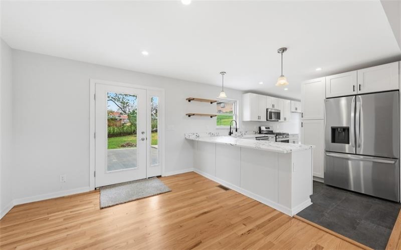 2745 Van Buren Dr, New Kensington, 15068, 3 Bedrooms Bedrooms, 7 Rooms Rooms,2 BathroomsBathrooms,Residential,For Sale,Van Buren Dr,1749831