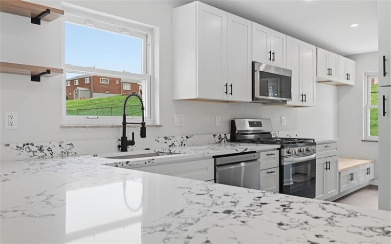 2745 Van Buren Dr, New Kensington, 15068, 3 Bedrooms Bedrooms, 7 Rooms Rooms,2 BathroomsBathrooms,Residential,For Sale,Van Buren Dr,1749831
