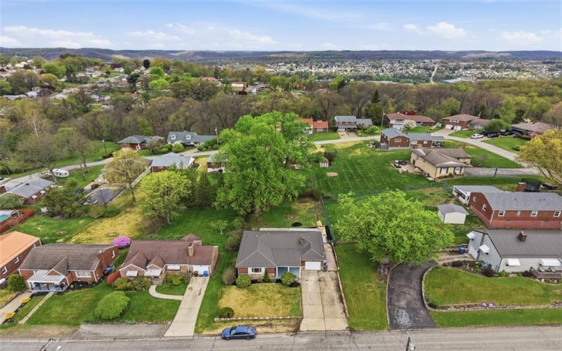 2745 Van Buren Dr, New Kensington, 15068, 3 Bedrooms Bedrooms, 7 Rooms Rooms,2 BathroomsBathrooms,Residential,For Sale,Van Buren Dr,1749831
