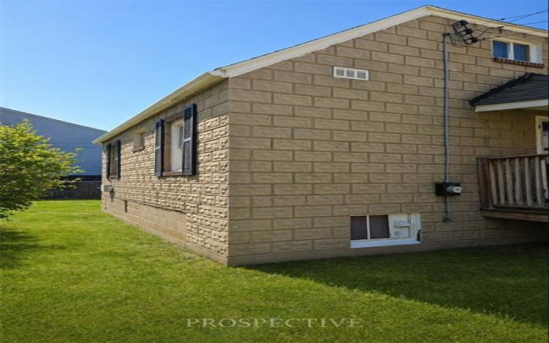 102 Isabell St, Washington, 15301, 3 Bedrooms Bedrooms, ,1 BathroomBathrooms,Residential,For Sale,Isabell St,1749832