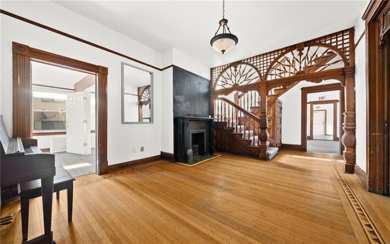 910 Maiden St, Washington, 15301, 6 Bedrooms Bedrooms, 13 Rooms Rooms,2 BathroomsBathrooms,Residential,For Sale,Maiden St,1748117