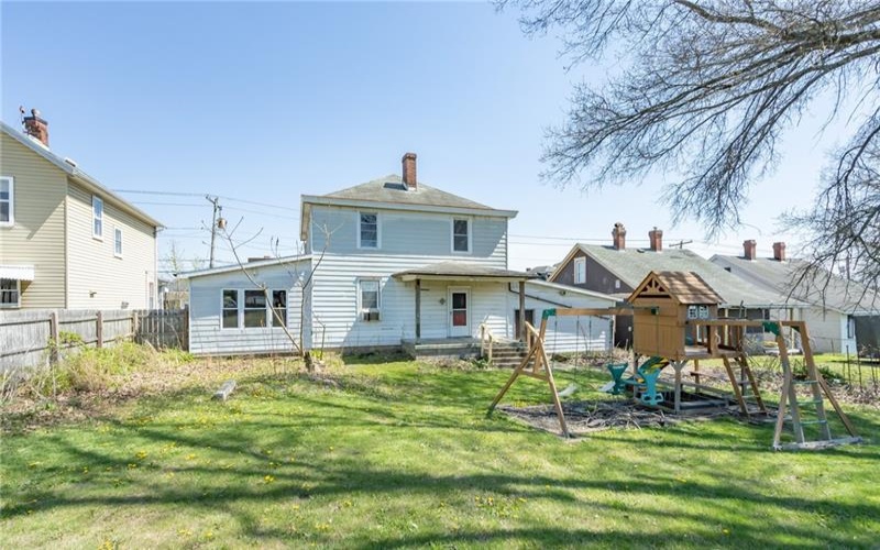 205 Water St, Masontown, 15461, 3 Bedrooms Bedrooms, ,1 BathroomBathrooms,Residential,For Sale,Water St,1748122
