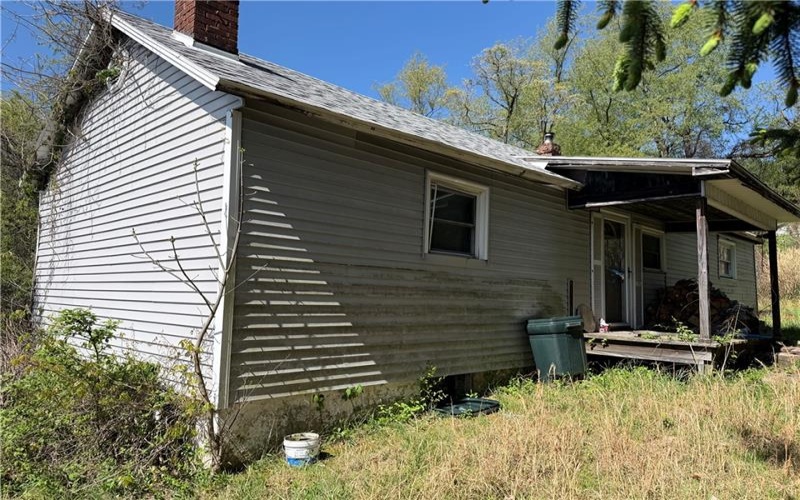 213 Gates Rd, Adah, 15410, 2 Bedrooms Bedrooms, ,1 BathroomBathrooms,Residential,For Sale,Gates Rd,1749842