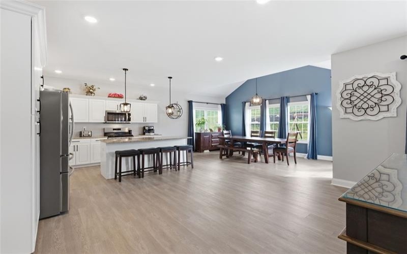 359 Juniper Way, McMurray, 15317, 4 Bedrooms Bedrooms, 12 Rooms Rooms,3.2 BathroomsBathrooms,Residential,For Sale,Juniper Way,1749844