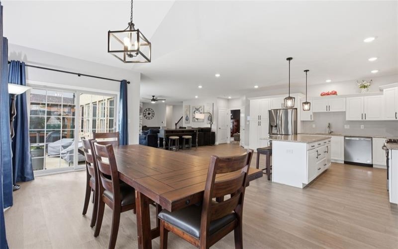 359 Juniper Way, McMurray, 15317, 4 Bedrooms Bedrooms, 12 Rooms Rooms,3.2 BathroomsBathrooms,Residential,For Sale,Juniper Way,1749844