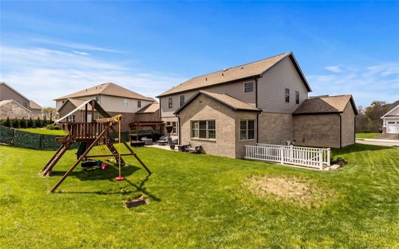 359 Juniper Way, McMurray, 15317, 4 Bedrooms Bedrooms, 12 Rooms Rooms,3.2 BathroomsBathrooms,Residential,For Sale,Juniper Way,1749844
