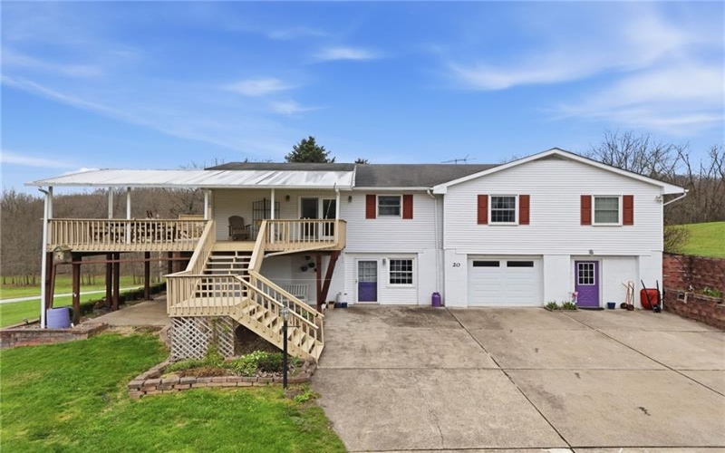 20 Walker Rd, Burgettstown, 15021, 3 Bedrooms Bedrooms, 10 Rooms Rooms,3 BathroomsBathrooms,Residential,For Sale,Walker Rd,1748132