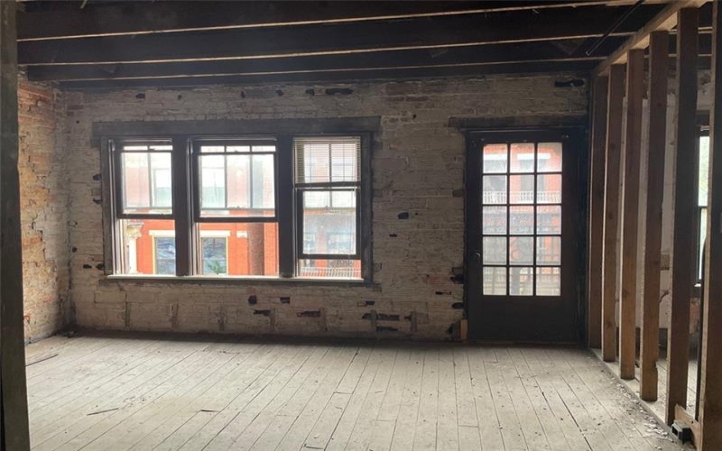 128-130 Pennsylvania Rd, Greensburg, 15601, ,Commercial-industrial-business,For Sale,Pennsylvania Rd,1748135
