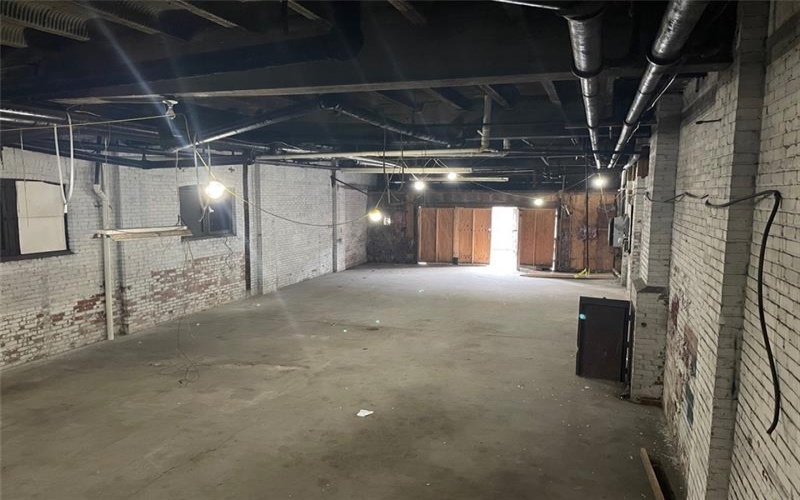 128-130 Pennsylvania Rd, Greensburg, 15601, ,Commercial-industrial-business,For Sale,Pennsylvania Rd,1748135