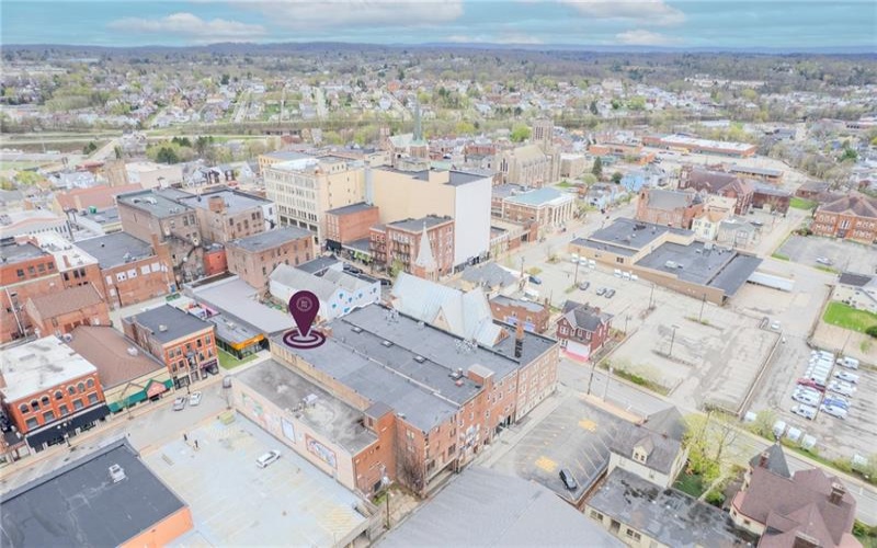 128-130 Pennsylvania Rd, Greensburg, 15601, ,Commercial-industrial-business,For Sale,Pennsylvania Rd,1748135