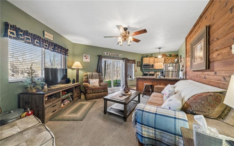 1150 Kepple Lane, Hidden Valley, 15502, 1 Bedroom Bedrooms, 5 Rooms Rooms,1 BathroomBathrooms,Residential,For Sale,Kepple Lane,1749849