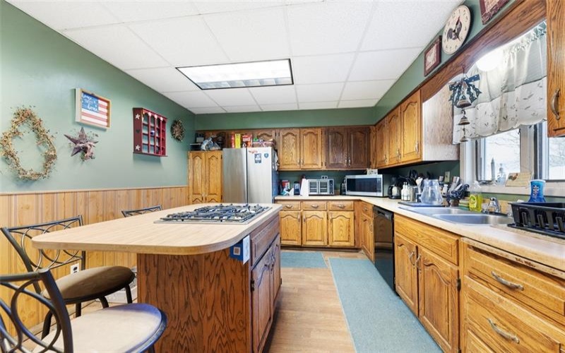 213 Main St, Dickerson Run, 15430, 3 Bedrooms Bedrooms, ,1 BathroomBathrooms,Residential,For Sale,Main St,1748147