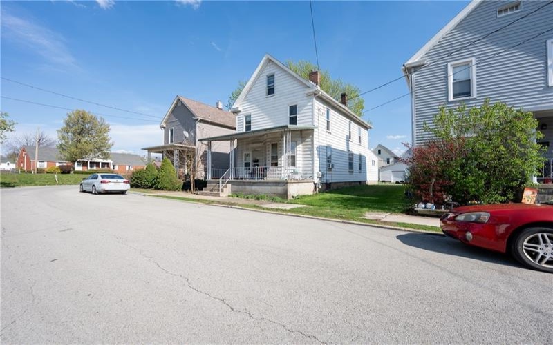 331 Pine St, Latrobe, 15650, ,Multi-unit,For Sale,Pine St,1748170