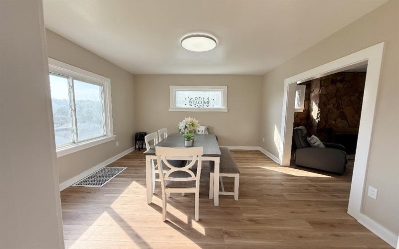 224 Fourth St, Mc Donald, 15057, 3 Bedrooms Bedrooms, 8 Rooms Rooms,1.1 BathroomsBathrooms,Residential,For Sale,Fourth St,1749899