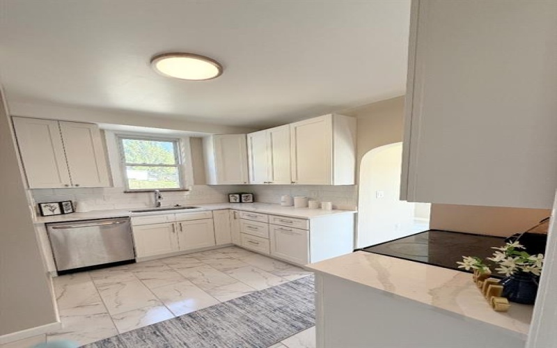 224 Fourth St, Mc Donald, 15057, 3 Bedrooms Bedrooms, 8 Rooms Rooms,1.1 BathroomsBathrooms,Residential,For Sale,Fourth St,1749899