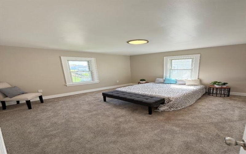 224 Fourth St, Mc Donald, 15057, 3 Bedrooms Bedrooms, 8 Rooms Rooms,1.1 BathroomsBathrooms,Residential,For Sale,Fourth St,1749899