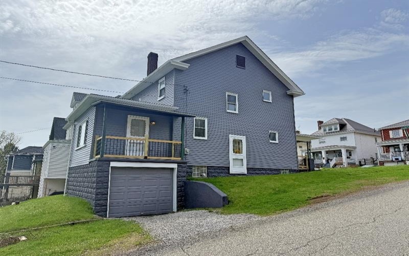 224 Fourth St, Mc Donald, 15057, 3 Bedrooms Bedrooms, 8 Rooms Rooms,1.1 BathroomsBathrooms,Residential,For Sale,Fourth St,1749899