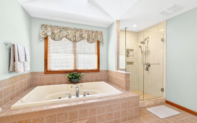 12426 Carmichael Circle, North Huntingdon, 15642, 4 Bedrooms Bedrooms, 13 Rooms Rooms,3.1 BathroomsBathrooms,Residential,For Sale,Carmichael Circle,1749900
