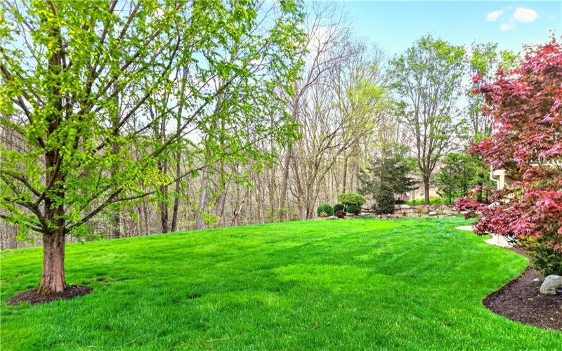 12426 Carmichael Circle, North Huntingdon, 15642, 4 Bedrooms Bedrooms, 13 Rooms Rooms,3.1 BathroomsBathrooms,Residential,For Sale,Carmichael Circle,1749900