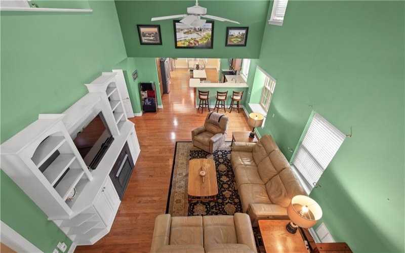 3012 Laura Ln, Lawrence, 15055, 3 Bedrooms Bedrooms, 10 Rooms Rooms,2.1 BathroomsBathrooms,Residential,For Sale,Laura Ln,1748205