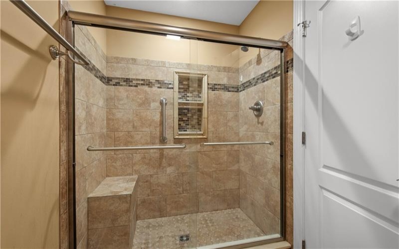 3012 Laura Ln, Lawrence, 15055, 3 Bedrooms Bedrooms, 10 Rooms Rooms,2.1 BathroomsBathrooms,Residential,For Sale,Laura Ln,1748205