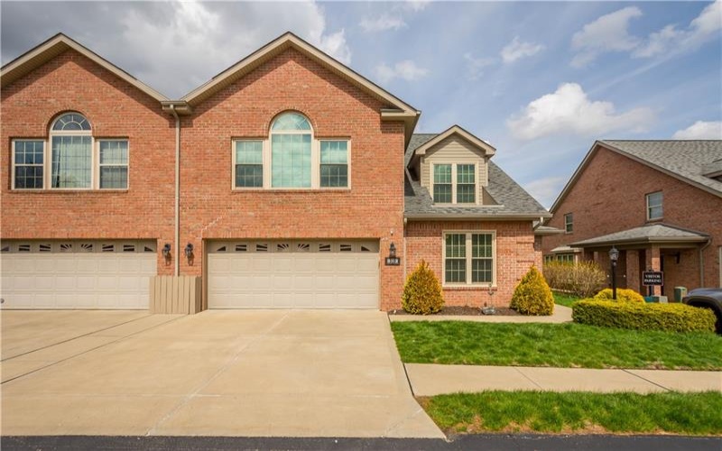 3012 Laura Ln, Lawrence, 15055, 3 Bedrooms Bedrooms, 10 Rooms Rooms,2.1 BathroomsBathrooms,Residential,For Sale,Laura Ln,1748205