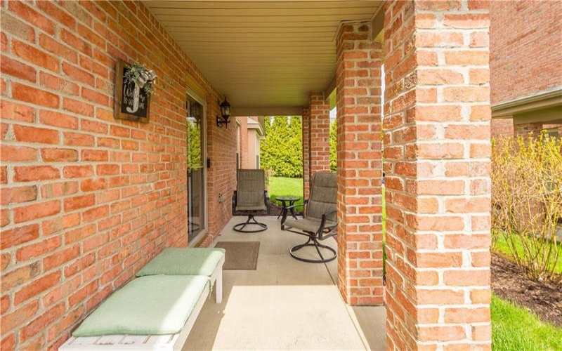3012 Laura Ln, Lawrence, 15055, 3 Bedrooms Bedrooms, 10 Rooms Rooms,2.1 BathroomsBathrooms,Residential,For Sale,Laura Ln,1748205