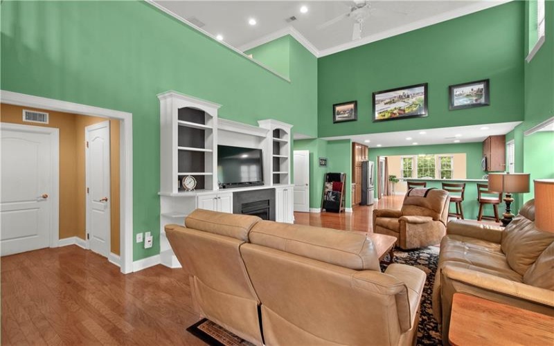 3012 Laura Ln, Lawrence, 15055, 3 Bedrooms Bedrooms, 10 Rooms Rooms,2.1 BathroomsBathrooms,Residential,For Sale,Laura Ln,1748205