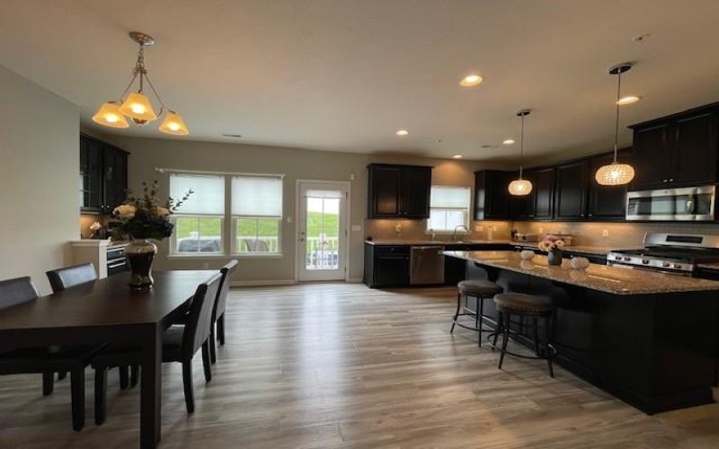 4054 Overview Drive, Canonsburg, 15317, 3 Bedrooms Bedrooms, 7 Rooms Rooms,2.1 BathroomsBathrooms,Residential,For Sale,Overview Drive,1749951