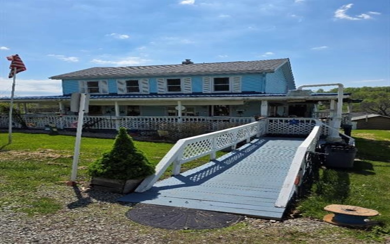 1061 Broadway St, Leisenring, 15455, 3 Bedrooms Bedrooms, ,2 BathroomsBathrooms,Residential,For Sale,Broadway St,1749966