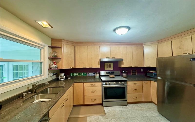 132 School St, Laughlintown, 15655, 3 Bedrooms Bedrooms, 7 Rooms Rooms,1 BathroomBathrooms,Residential,For Sale,School St,1748251