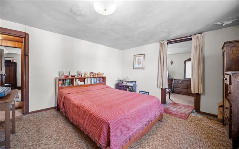 226 Elm St, Canonsburg, 15317, 3 Bedrooms Bedrooms, 7 Rooms Rooms,1.1 BathroomsBathrooms,Residential,For Sale,Elm St,1749974