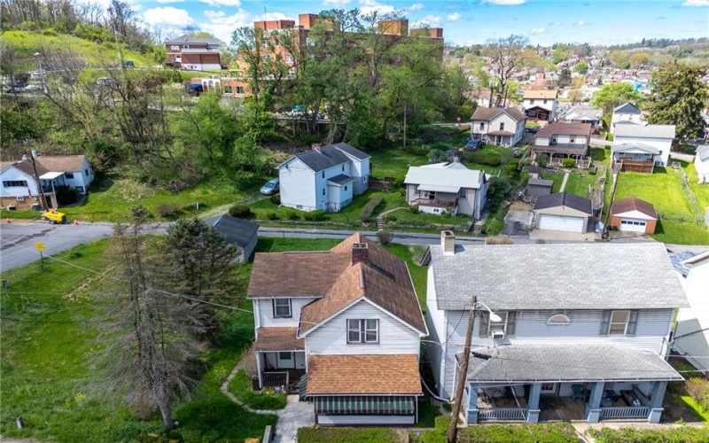226 Elm St, Canonsburg, 15317, 3 Bedrooms Bedrooms, 7 Rooms Rooms,1.1 BathroomsBathrooms,Residential,For Sale,Elm St,1749974