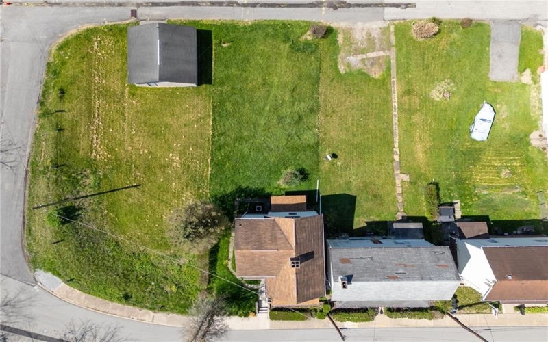 226 Elm St, Canonsburg, 15317, 3 Bedrooms Bedrooms, 7 Rooms Rooms,1.1 BathroomsBathrooms,Residential,For Sale,Elm St,1749974
