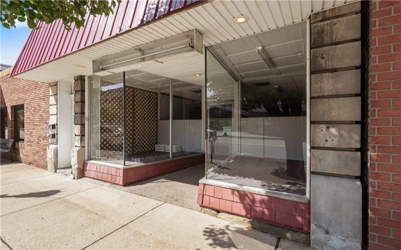 322 3rd St, California, 15419, ,Commercial-industrial-business,For Sale,3rd St,1748276