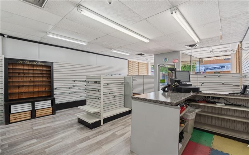 322 3rd St, California, 15419, ,Commercial-industrial-business,For Sale,3rd St,1748276