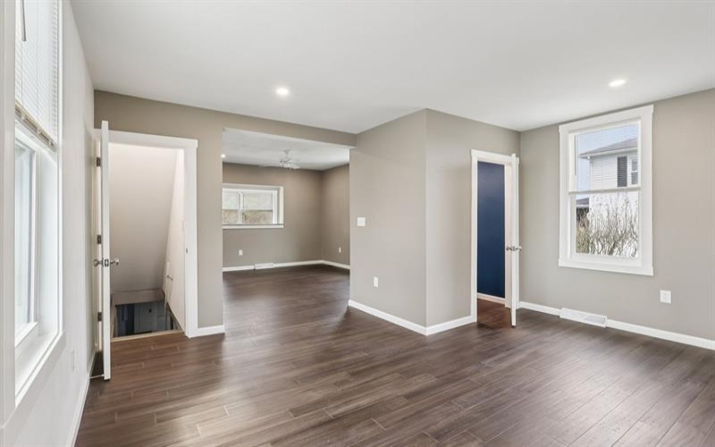 613 Oak Street, Vandergrift, 15690, 2 Bedrooms Bedrooms, ,1.1 BathroomsBathrooms,Residential,For Sale,Oak Street,1749982