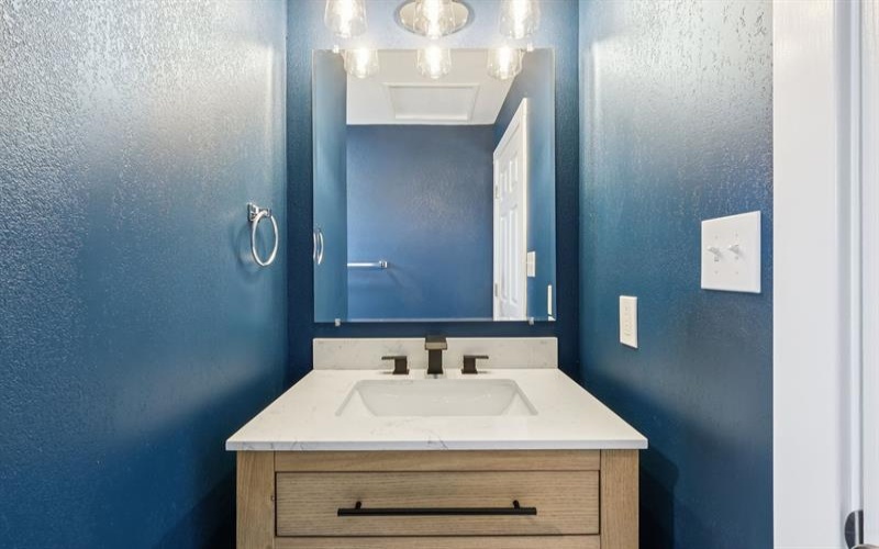 613 Oak Street, Vandergrift, 15690, 2 Bedrooms Bedrooms, ,1.1 BathroomsBathrooms,Residential,For Sale,Oak Street,1749982