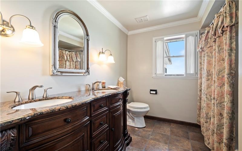1241 Highland Rd, Monongahela, 15063, 3 Bedrooms Bedrooms, 11 Rooms Rooms,2.1 BathroomsBathrooms,Residential,For Sale,Highland Rd,1748298