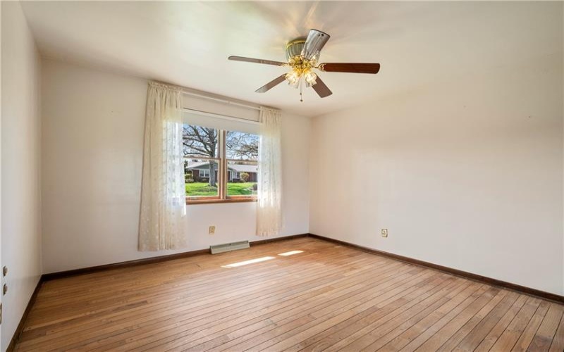 1241 Highland Rd, Monongahela, 15063, 3 Bedrooms Bedrooms, 11 Rooms Rooms,2.1 BathroomsBathrooms,Residential,For Sale,Highland Rd,1748298