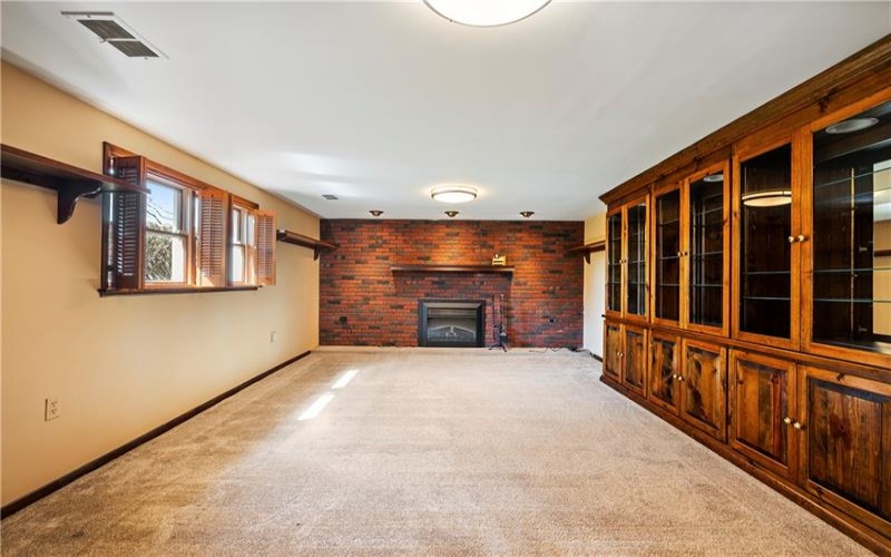 1241 Highland Rd, Monongahela, 15063, 3 Bedrooms Bedrooms, 11 Rooms Rooms,2.1 BathroomsBathrooms,Residential,For Sale,Highland Rd,1748298